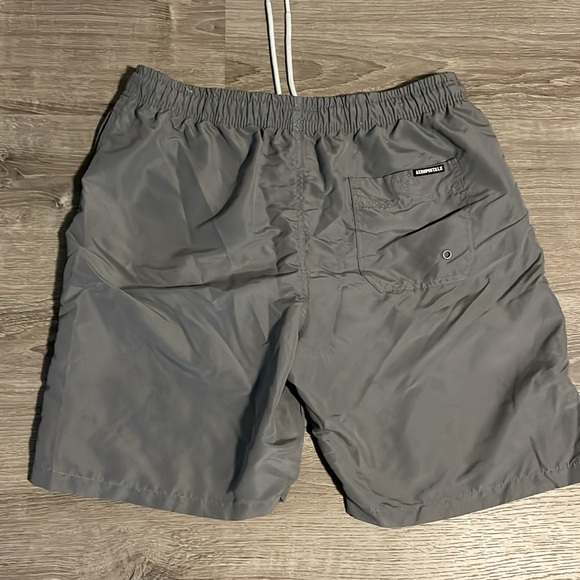 Mens grey  elastic waist, drawstring, swim trunk, XL - Picture 4 of 5